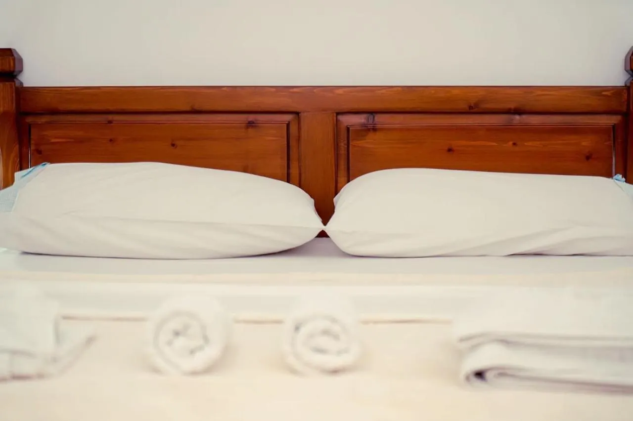 Cico Hostel &Private Room Gjirokaster Hotel