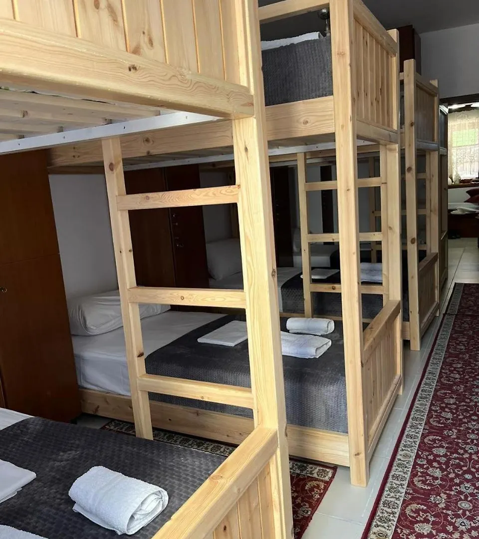 Hotel Cico Hostel &Private Room Gjirokastër