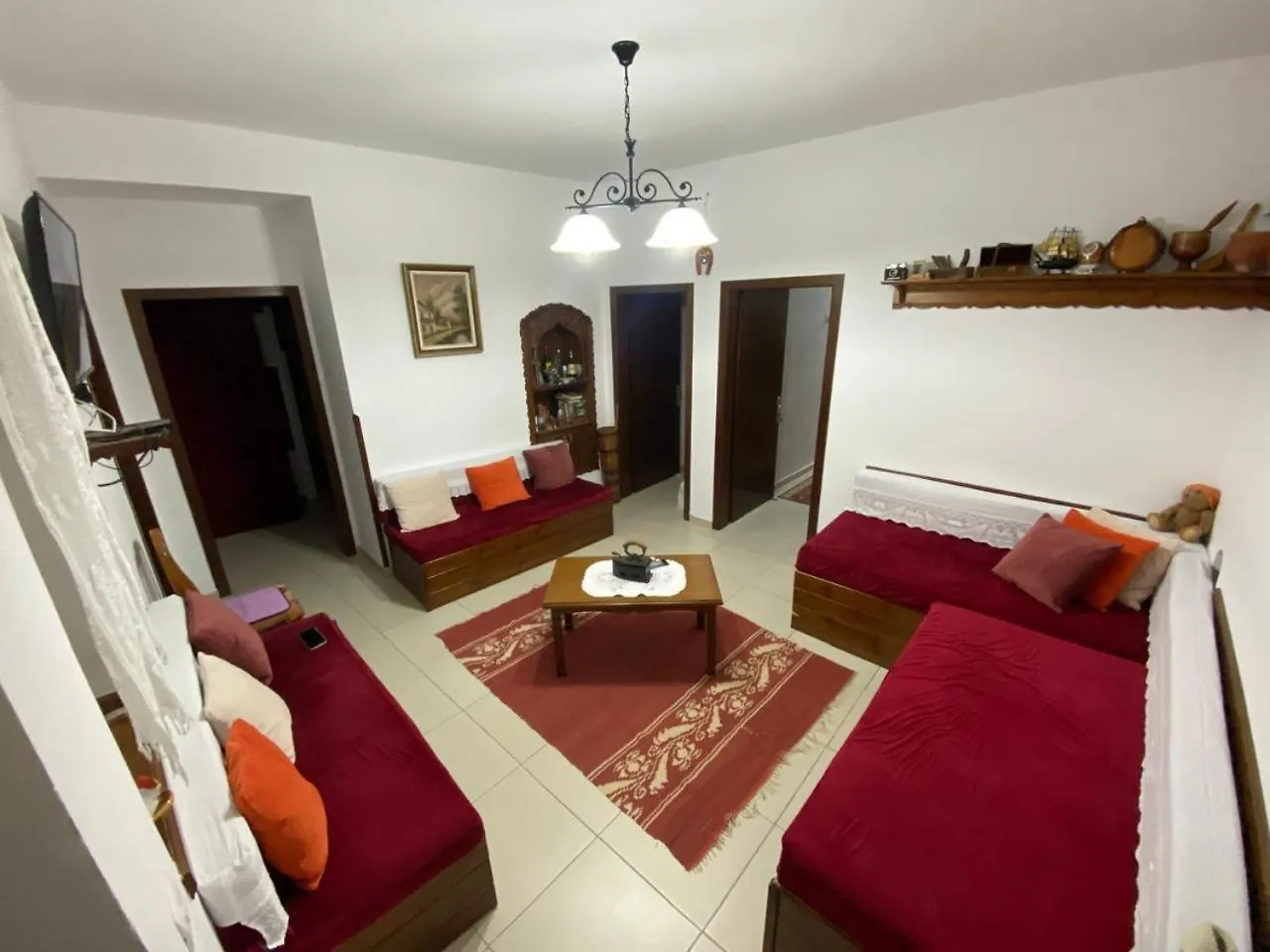 Hotel Cico Hostel &Private Room Gjirokastër Albanien