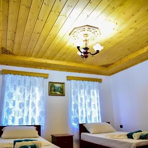 Grandma'S Gjirokastër